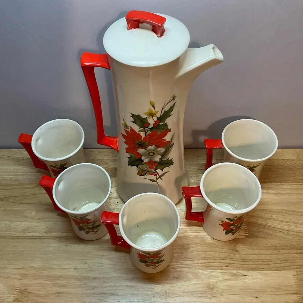 🎄Vintage MCM Arners Poinsettia Flower  Christmas Chocolate Pot & 5 Matching Mugs - Picture 3 of 14
